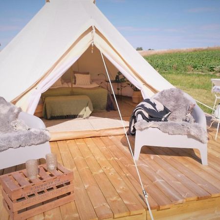 Glamping Och Gardslagenhet Mellan Himmel Och Hav Daire Skivarp Dış mekan fotoğraf