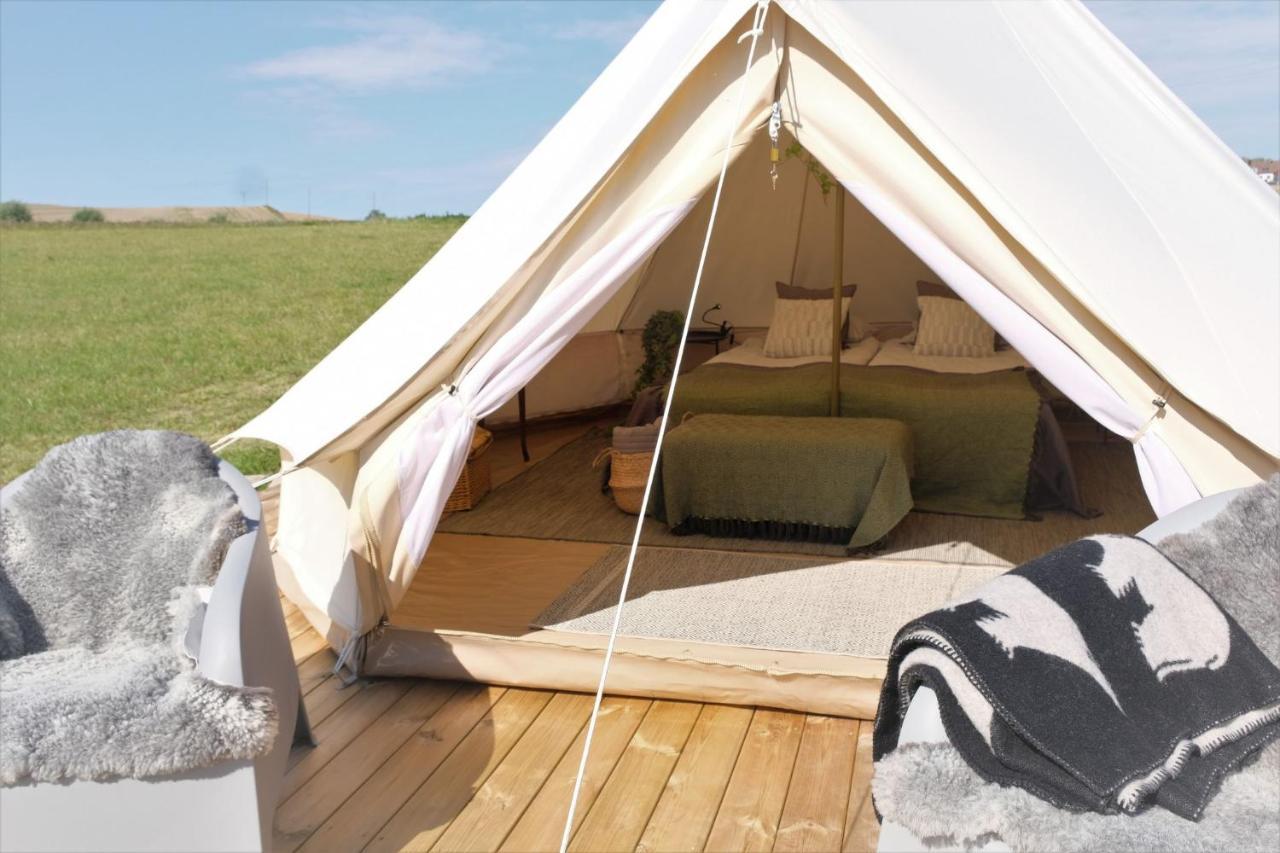 Glamping Och Gardslagenhet Mellan Himmel Och Hav Daire Skivarp Dış mekan fotoğraf