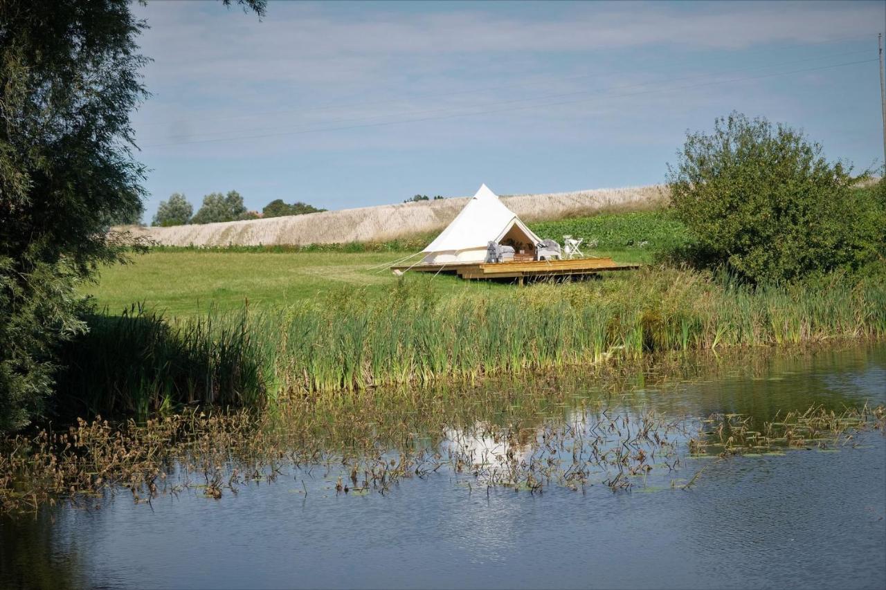Glamping Och Gardslagenhet Mellan Himmel Och Hav Daire Skivarp Dış mekan fotoğraf